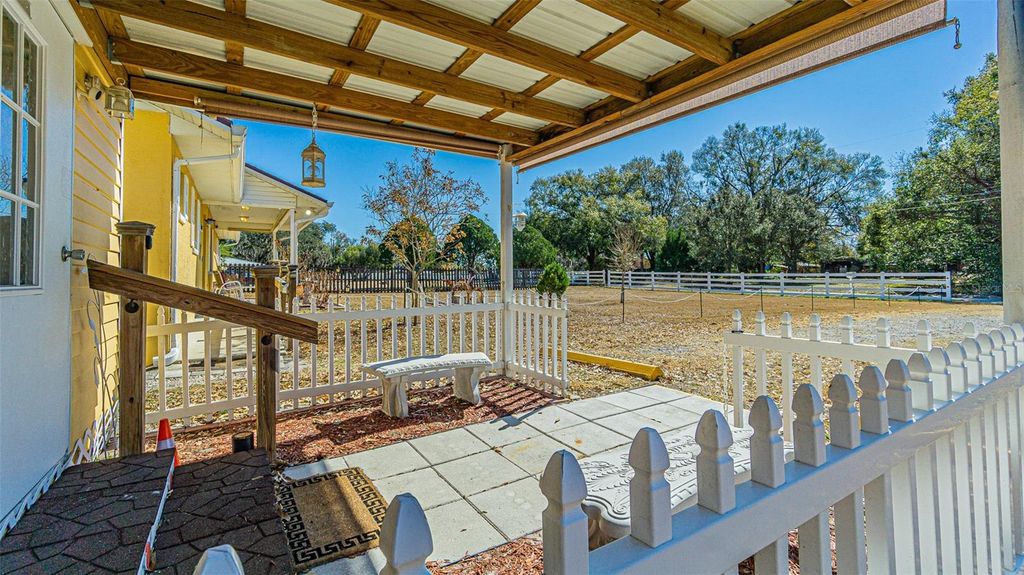 Image 12 of property listing at 37403 STANFORD AVENUE, Zephyrhills, FL 33541