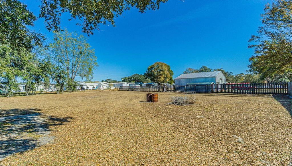 Image 19 of property listing at 37403 STANFORD AVENUE, Zephyrhills, FL 33541