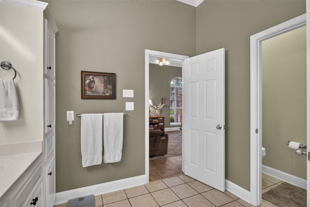 1006 Azalea Garden Drive, Shreveport, LA 71115