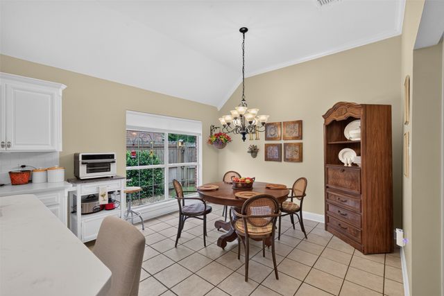 1006 Azalea Garden Drive, Shreveport, LA 71115