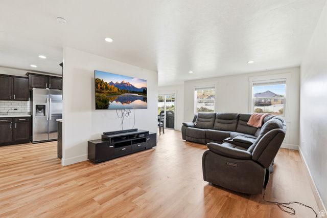 14482 S EDGEMERE DR, Herriman, UT 84096