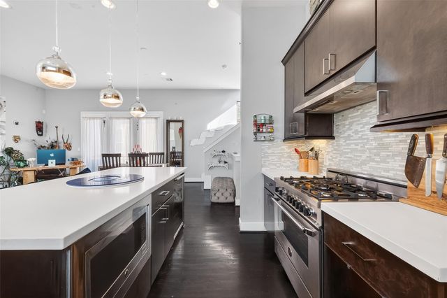 606 Pacific Street, Houston, TX 77006