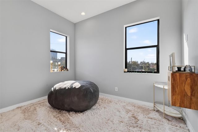 606 Pacific Street, Houston, TX 77006