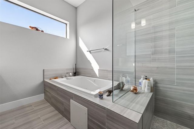 606 Pacific Street, Houston, TX 77006