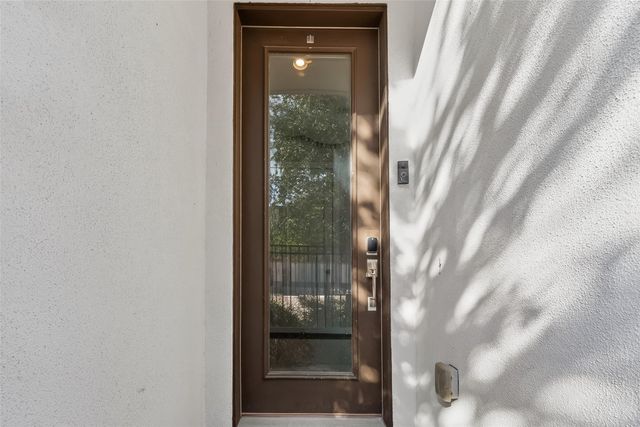 606 Pacific Street, Houston, TX 77006