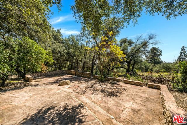 3172 Rubio Canyon Road, Altadena, CA 91001