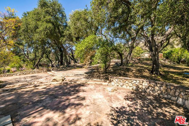 3172 Rubio Canyon Road, Altadena, CA 91001