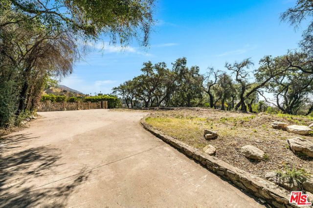 3172 Rubio Canyon Road, Altadena, CA 91001