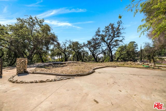 3172 Rubio Canyon Road, Altadena, CA 91001