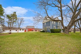 5233 124th Avenue, Fennville, MI 49408