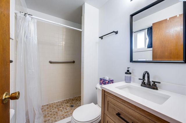 1810 NW Deane Street, Pullman, WA 99163