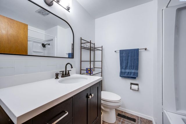 1810 NW Deane Street, Pullman, WA 99163