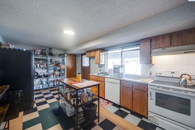 1810 NW Deane Street, Pullman, WA 99163