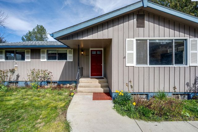 1810 NW Deane Street, Pullman, WA 99163