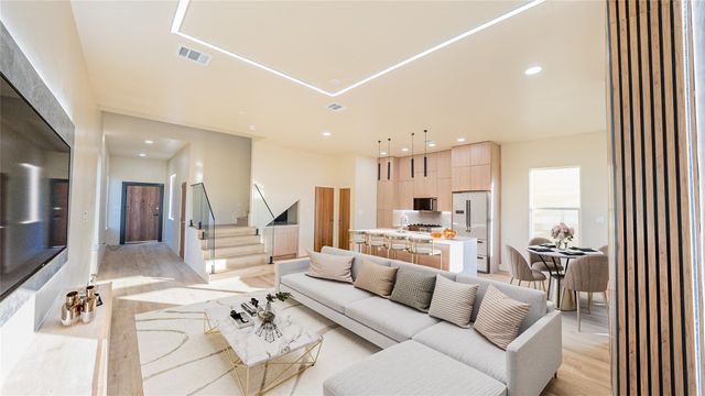00 Noah Street, Houston, TX 77021