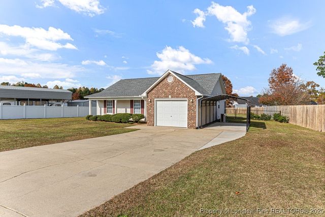 124 Haywood Drive, Raeford, NC 28376