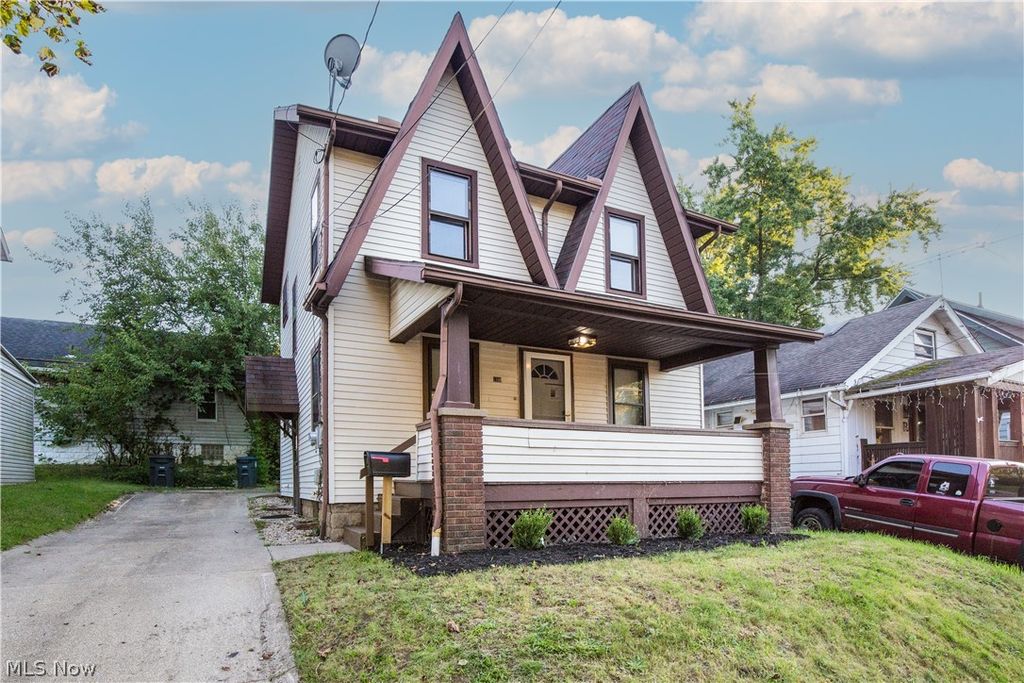 1310 Brandon Avenue, Akron, OH 44305