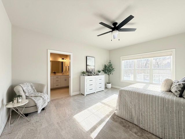 Unit 11 Deer Hollow Court, Deforest, WI 53532