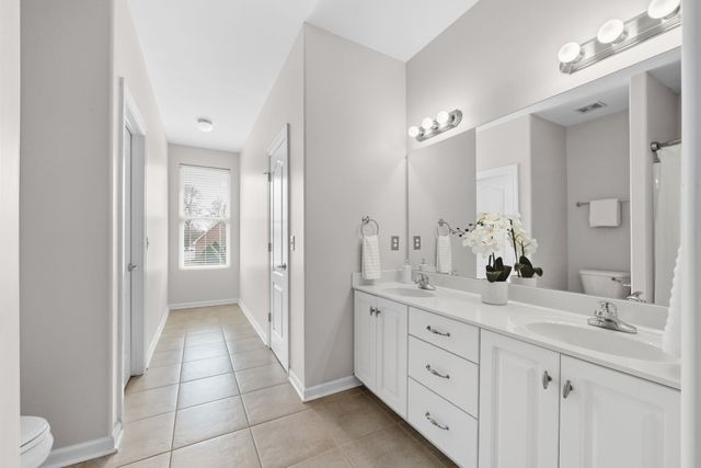 145 Lyme Drive, Clarksville, TN 37043