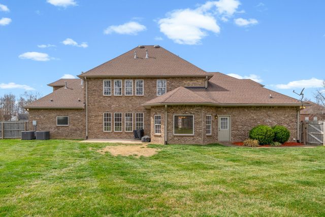 145 Lyme Drive, Clarksville, TN 37043