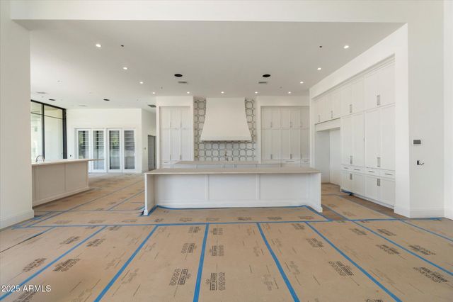 6528 N 60TH Street, Paradise Valley, AZ 85253