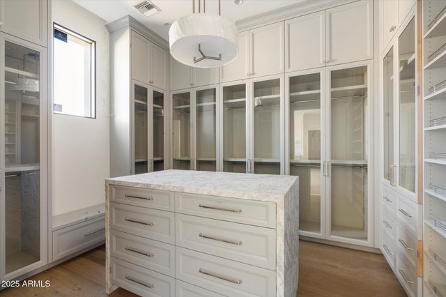 6528 N 60TH Street, Paradise Valley, AZ 85253