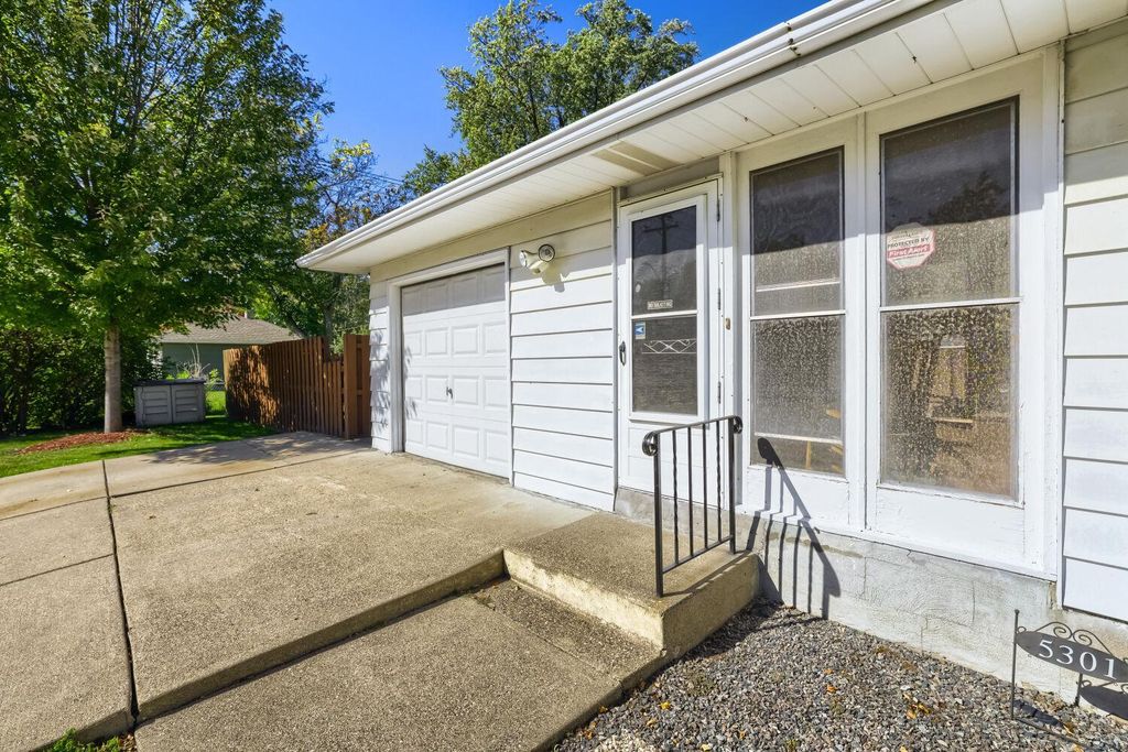 5301 Penn Avenue N, Brooklyn Center, MN 55430 — photo 4