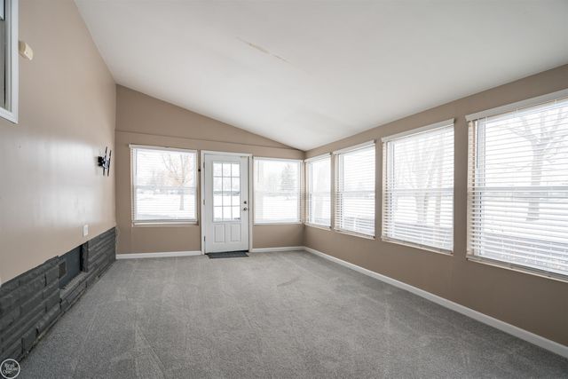 1944 Brookwood Avenue, Royal Oak, MI 48073