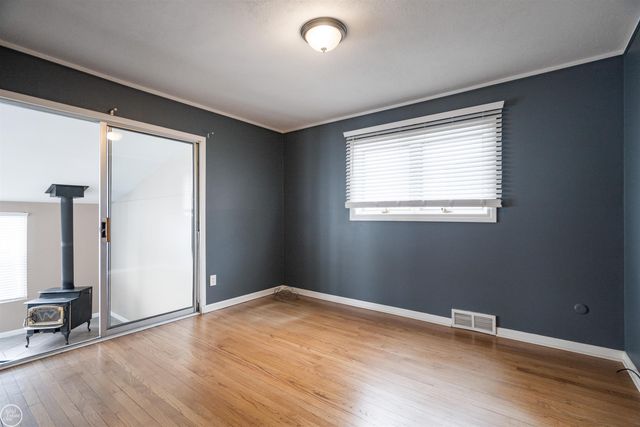 1944 Brookwood Avenue, Royal Oak, MI 48073