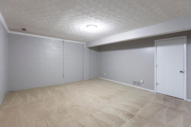 1231 Pennsylvania Avenue, Columbus, OH 43201