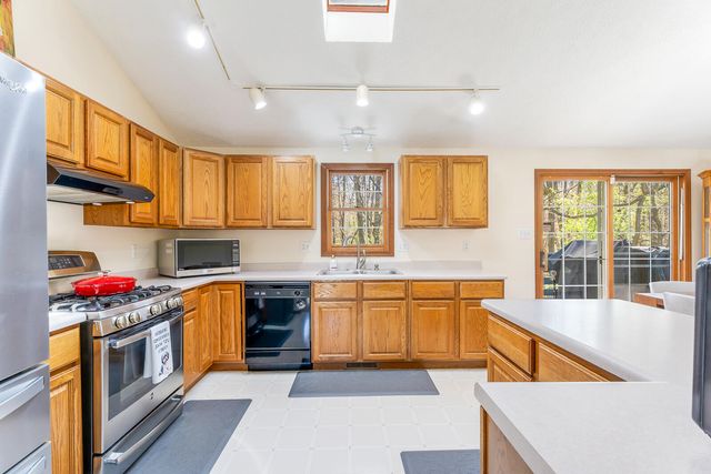 2207 Lily Avenue, Portage, IN 46368