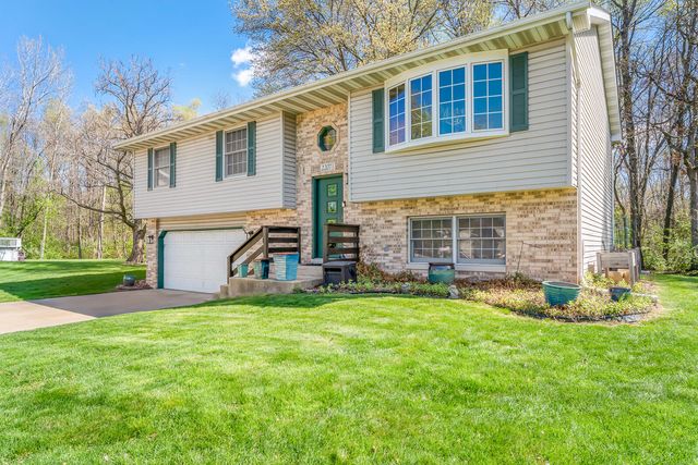 2207 Lily Avenue, Portage, IN 46368