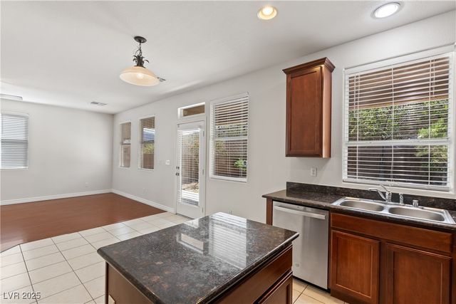 2831 DUNNOTTAR Avenue 0, Henderson, NV 89044