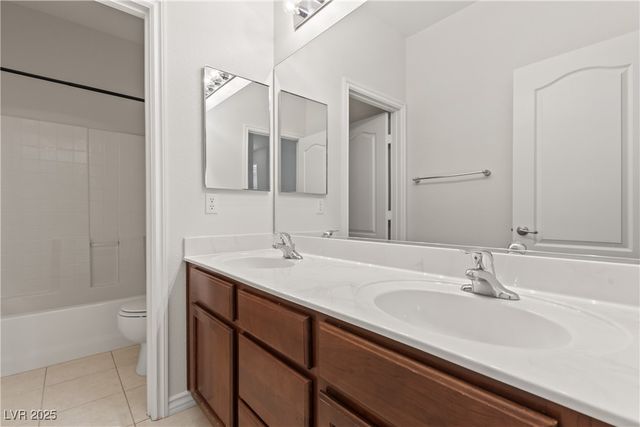 2831 DUNNOTTAR Avenue 0, Henderson, NV 89044