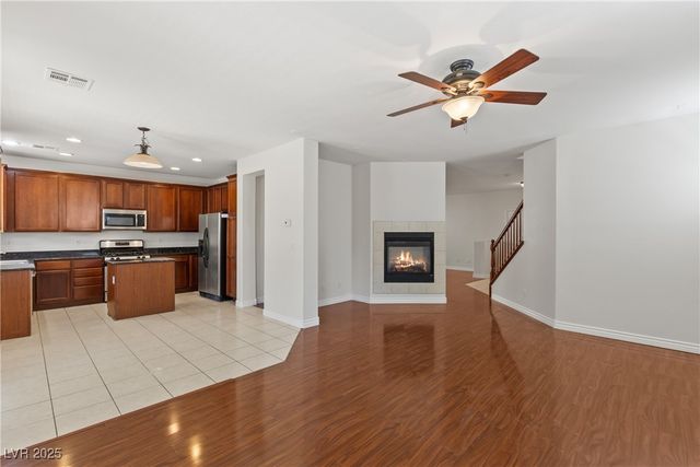 2831 DUNNOTTAR Avenue 0, Henderson, NV 89044