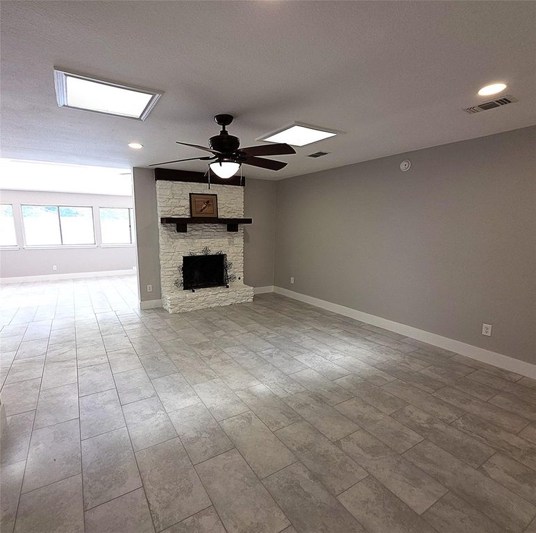 7321 Shadywood DR, Austin, TX 78745
