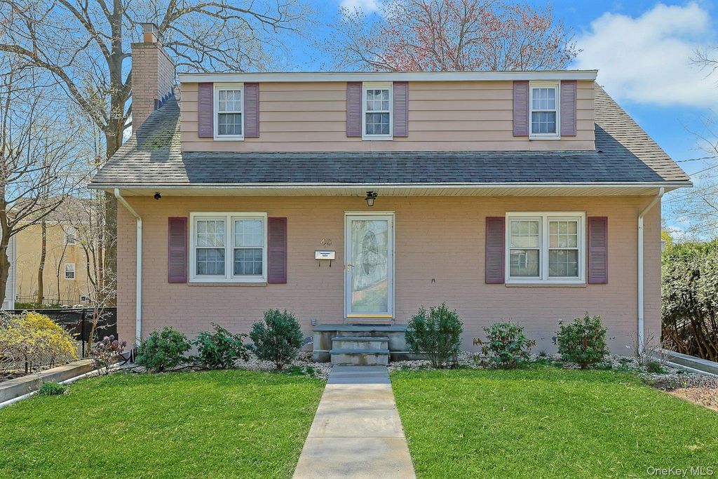 43 John Alden Road, New Rochelle, NY 10801