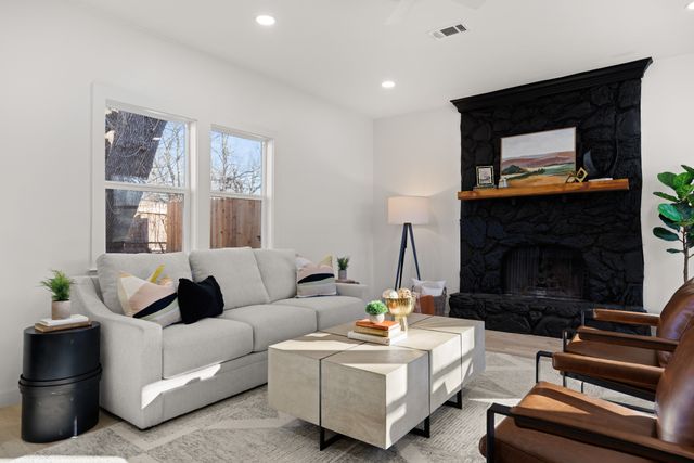 122 Brewster Street, Robinson, TX 76706