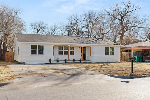 122 Brewster Street, Robinson, TX 76706