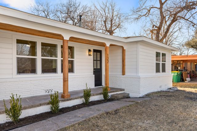 122 Brewster Street, Robinson, TX 76706