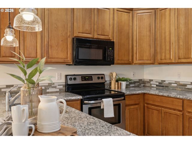 13510 Se STEELE St, Portland, OR 97236