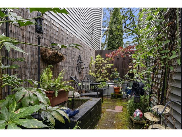 13510 Se STEELE St, Portland, OR 97236