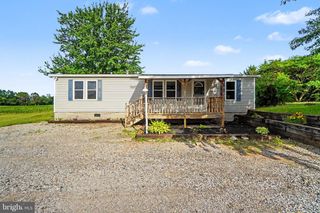 2607 WARM SPRING ROAD, Chambersburg, PA 17202