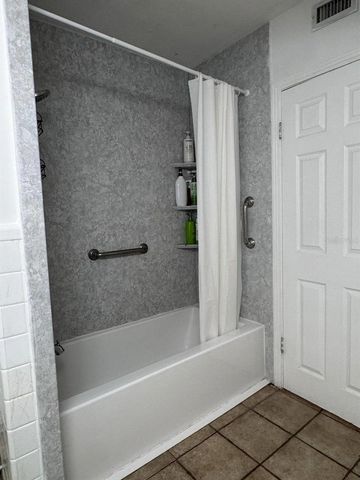 210 BAKER AVENUE, Clearwater, FL 33755