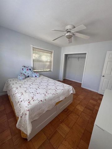 210 BAKER AVENUE, Clearwater, FL 33755