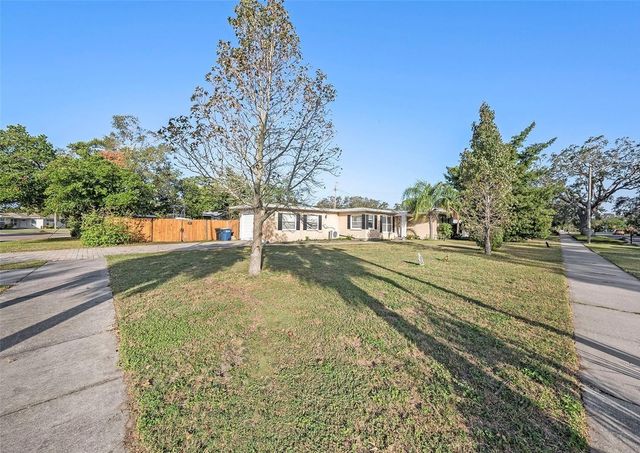 210 BAKER AVENUE, Clearwater, FL 33755
