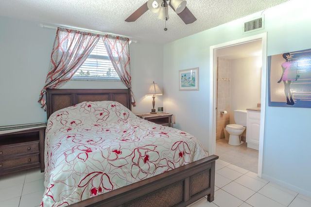 8 Willowbrook Lane 208, Delray Beach, FL 33446