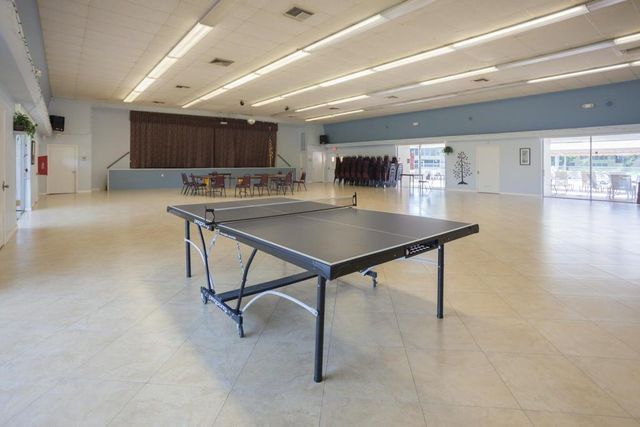 8 Willowbrook Lane 208, Delray Beach, FL 33446