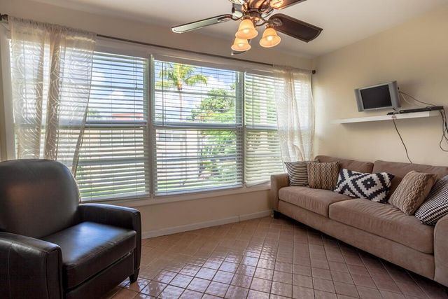 8 Willowbrook Lane 208, Delray Beach, FL 33446