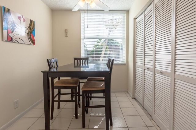 8 Willowbrook Lane 208, Delray Beach, FL 33446